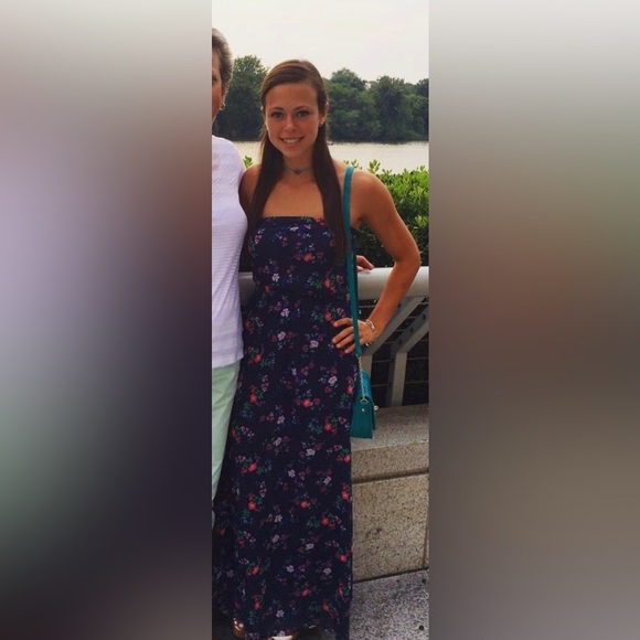 Hollister Navy Floral Print Maxi Dress - Size Small - Picture 1 of 2